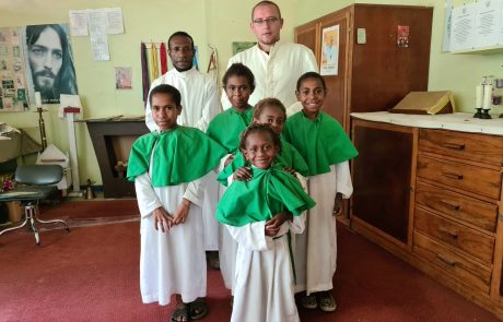 Misjonarz na Papui Misjonarz na Papui